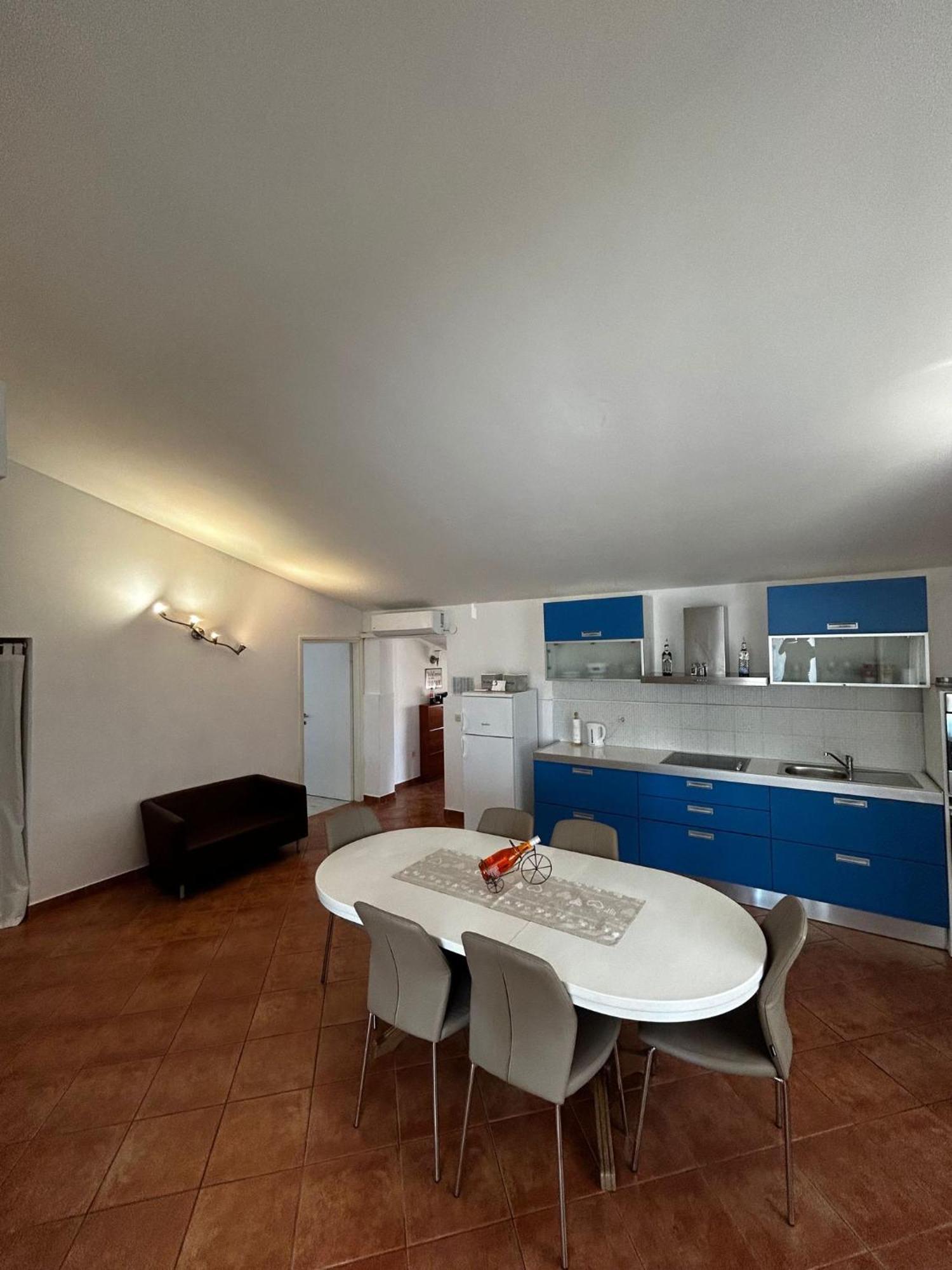 Apartments Petrovic Pirovac Ngoại thất bức ảnh